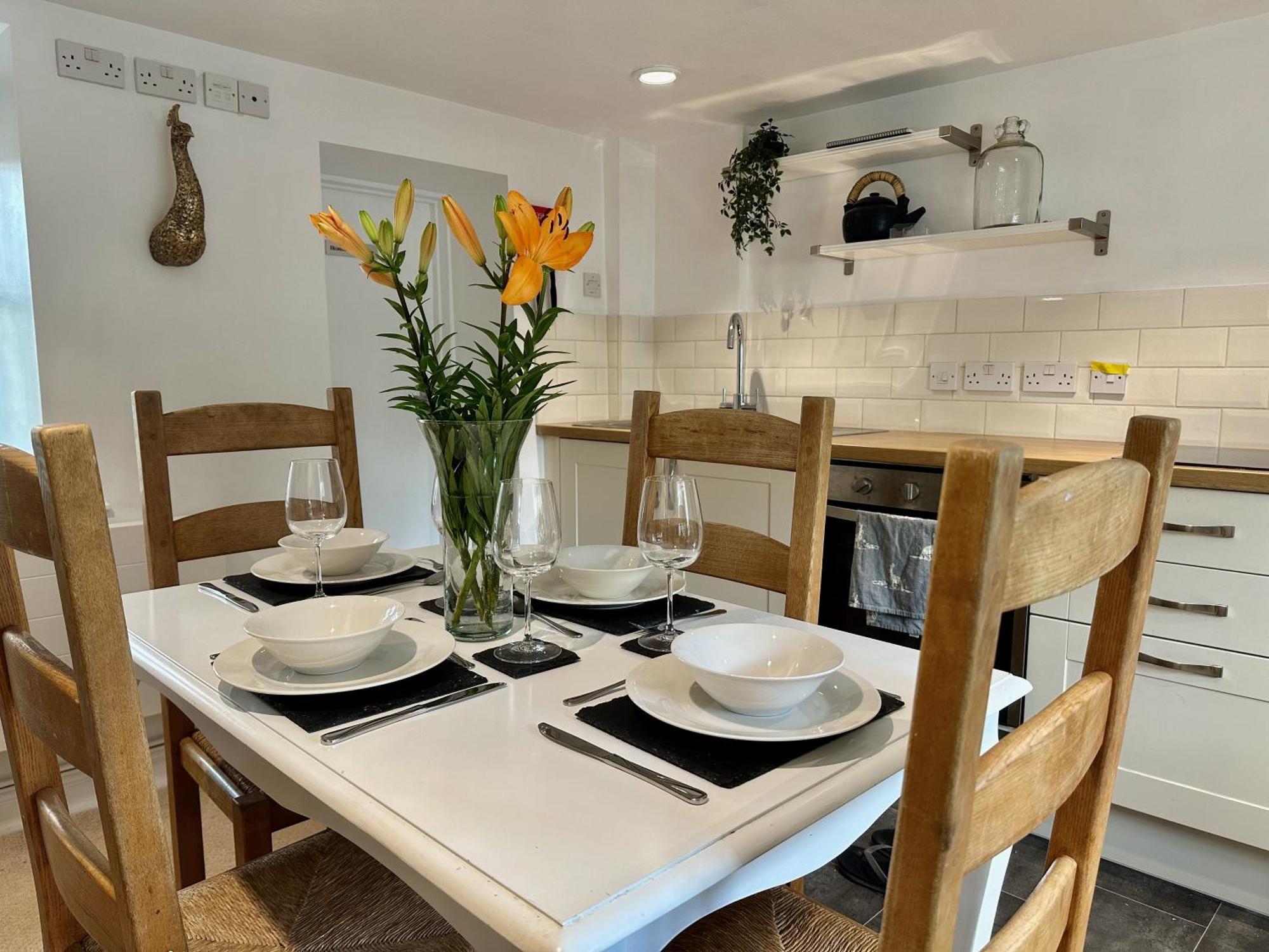 Wothorpe House, 4 Bed, Centre By Belmont Places *