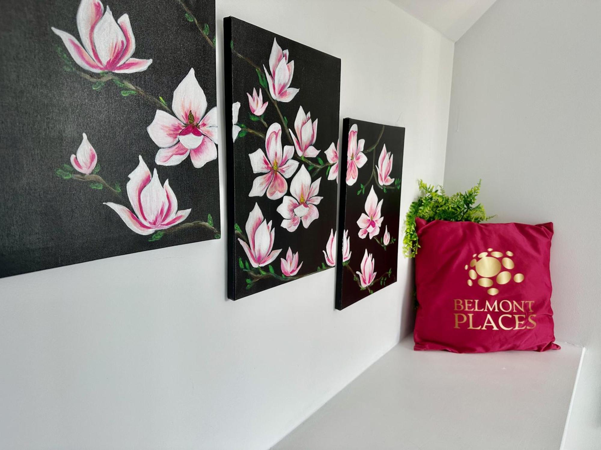 Wothorpe House, 4 Bed, Centre By Belmont Places *