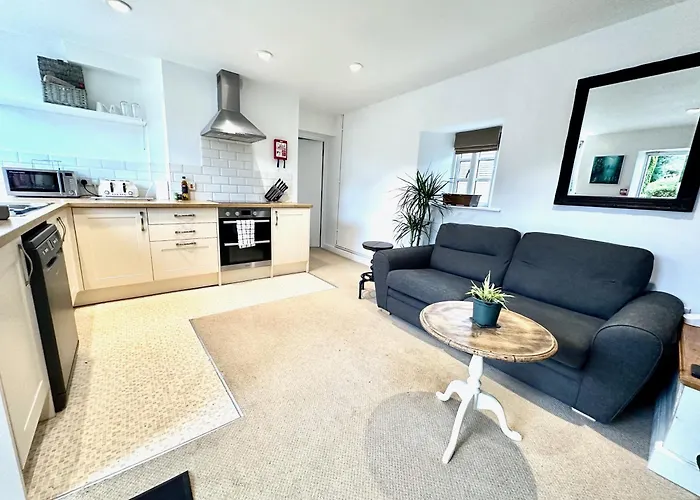 Wothorpe House, 4 Bed, Stamford Centre By Belmont Places