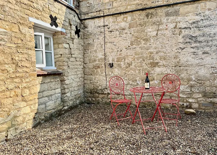Wothorpe House, 4 Bed, Stamford Centre By Belmont Places
